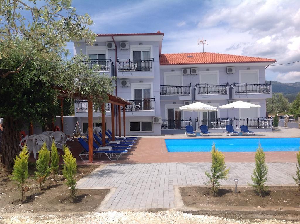 Villa Platanos Limenaria  Buitenkant foto